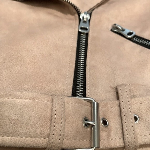 Saks Fifth Avenue Faux Pink Suede Moto Jacket. Size Small. EXCELLENT CONDITION! - Picture 6 of 7